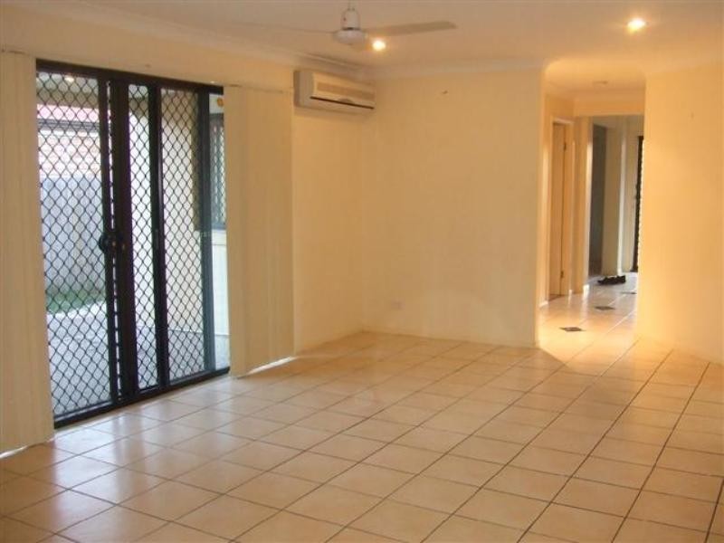 5 Tolmer Crescent, Forest Lake QLD 4078