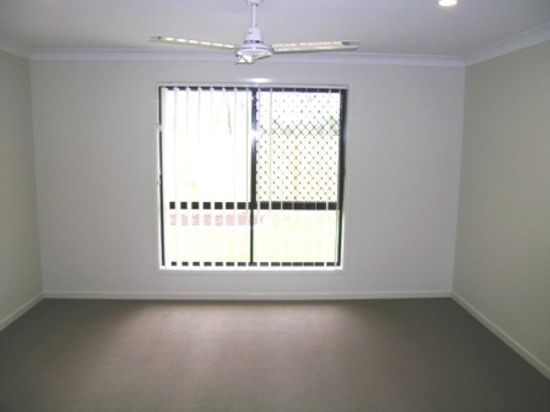 27 Snowy River Circuit, Forest Lake QLD 4078