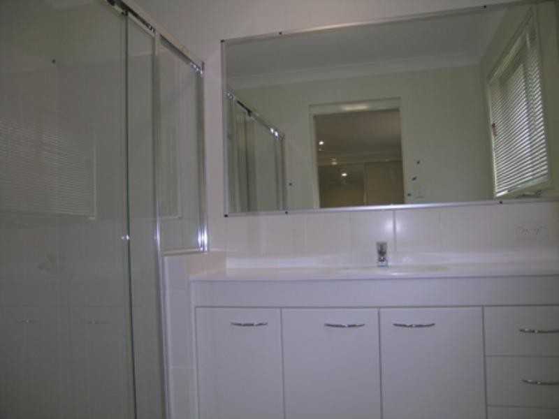 27 Snowy River Circuit, Forest Lake QLD 4078