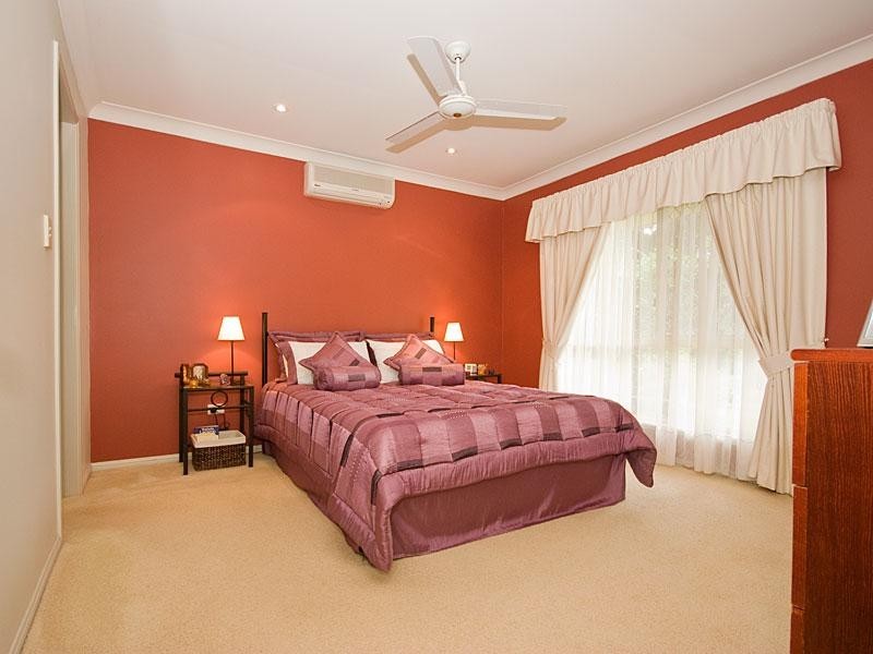 17 Beaufront Place, Forest Lake QLD 4078