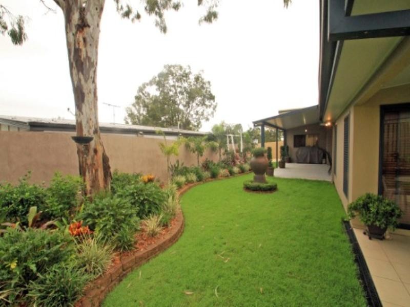 14 Brush Box Place, Heathwood QLD 4110