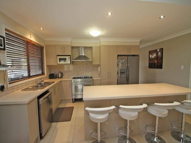 14 Brush Box Place, Heathwood QLD 4110