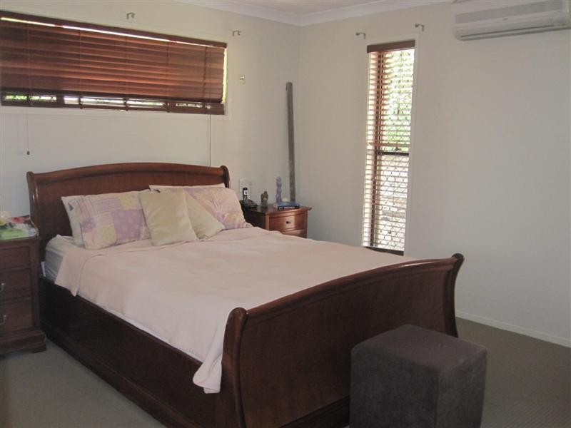 7 Elabana Place, Forest Lake QLD 4078