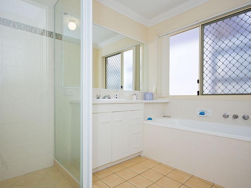 65 Oxford Parade, Forest Lake QLD 4078