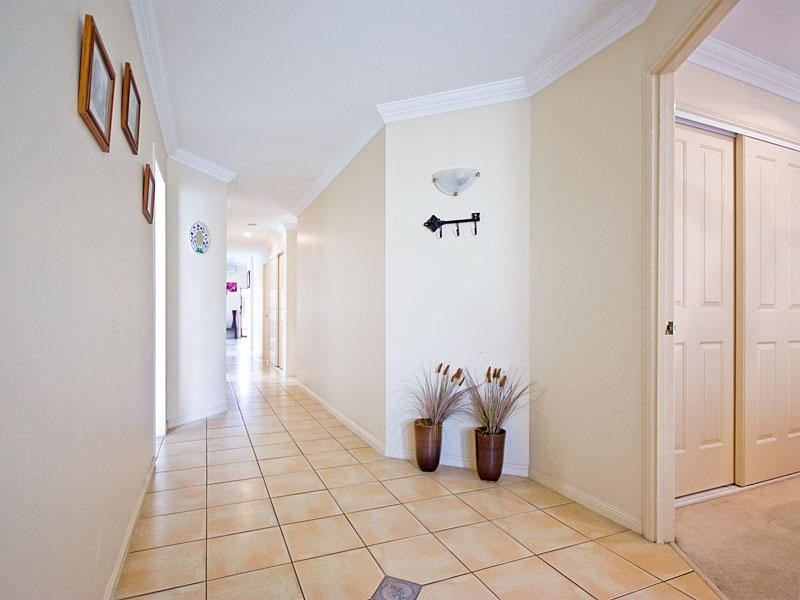 65 Oxford Parade, Forest Lake QLD 4078