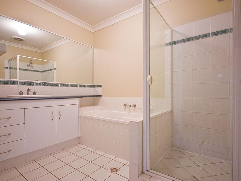 Forest Lake QLD 4078