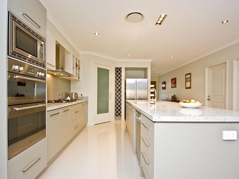 31 Oak Street, Heathwood QLD 4110