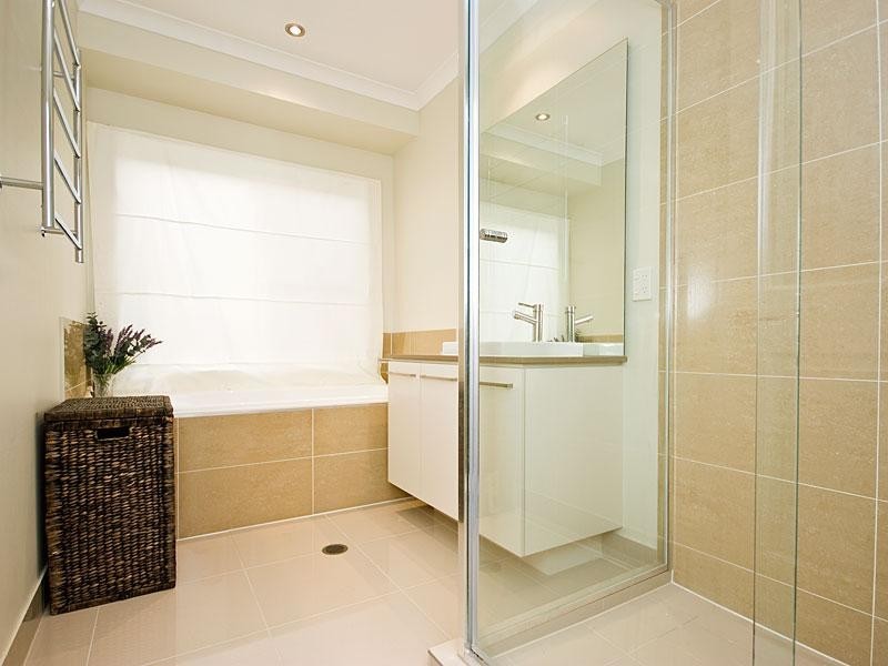 31 Oak Street, Heathwood QLD 4110