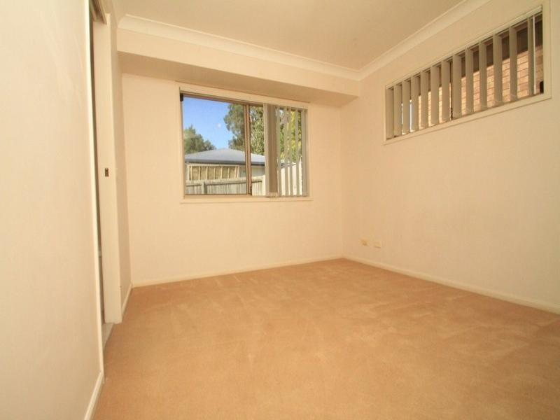 13 Honeysuckle Place, Forest Lake QLD 4078