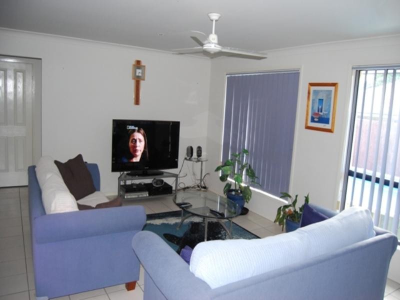 3 Leonie Place, Doolandella QLD 4077