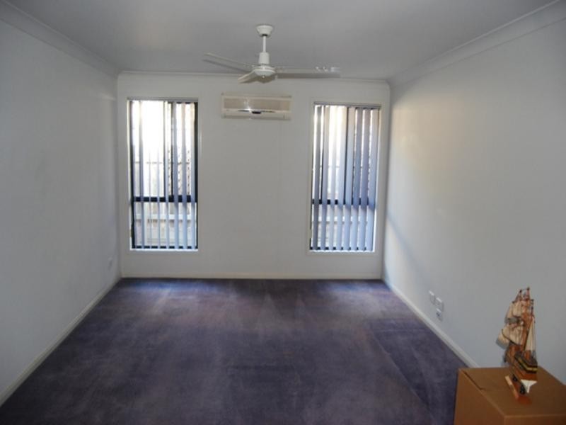 3 Leonie Place, Doolandella QLD 4077