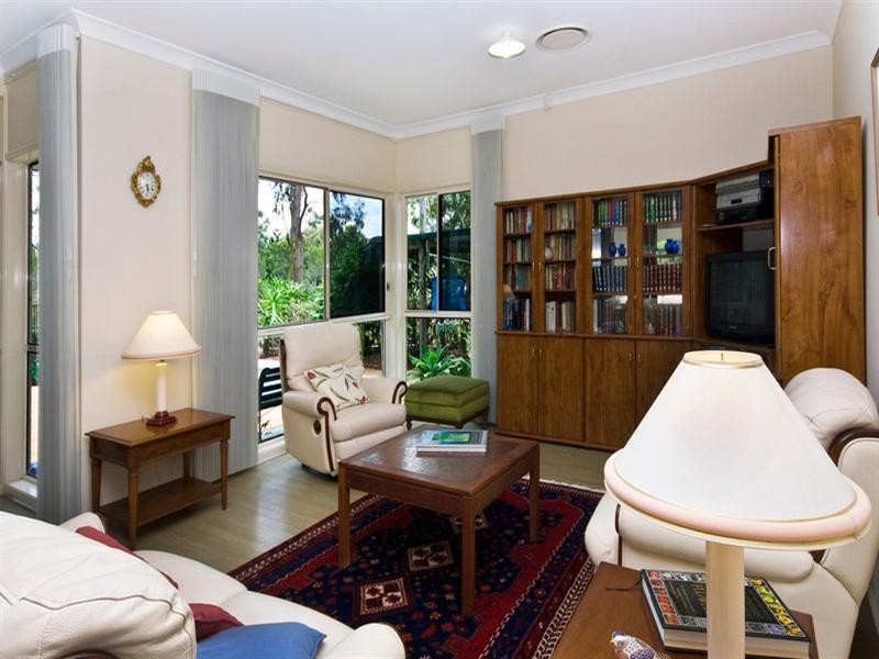 29 The Esplanade, Forest Lake QLD 4078