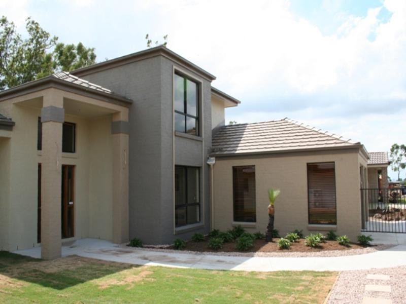 61 Juniper Street, Heathwood QLD 4110