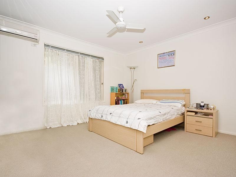 2 Blue Lake Court, Forest Lake QLD 4078