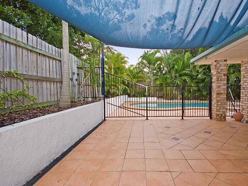 2 Blue Lake Court, Forest Lake QLD 4078