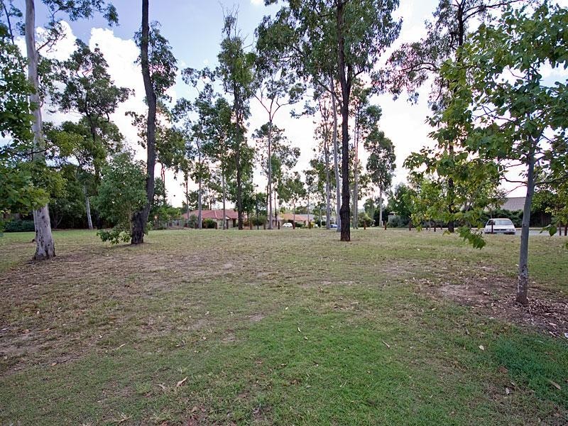 5 Solea Close, Forest Lake QLD 4078