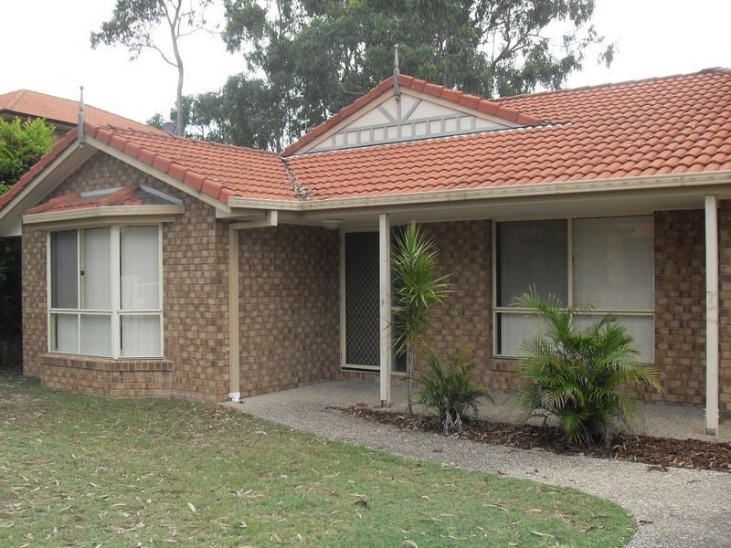 70 Oxford Parade, Forest Lake QLD 4078