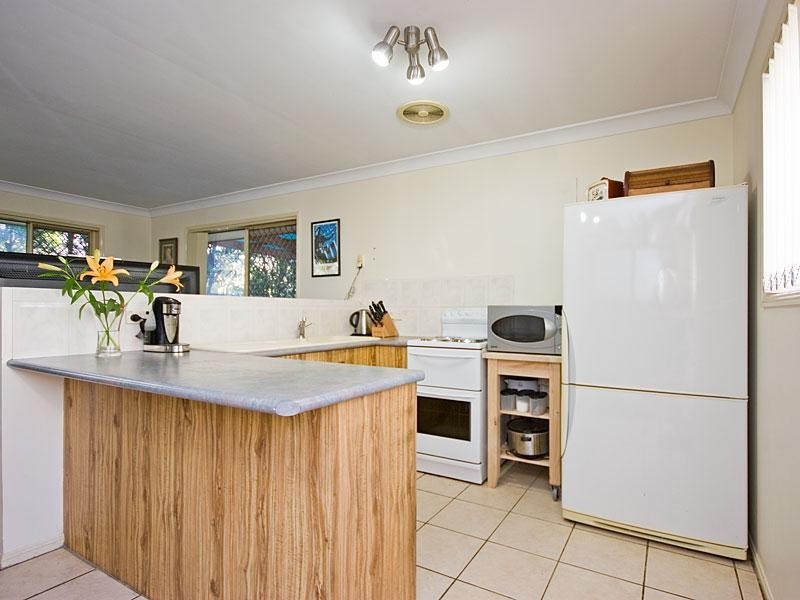 6 Heath Street, Forest Lake QLD 4078