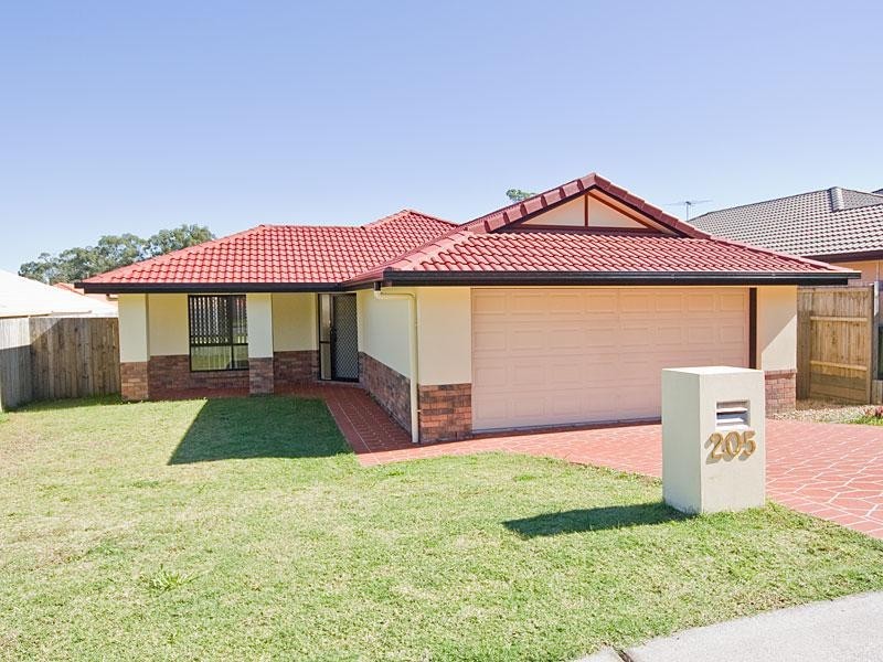 205 Rudyard Street, Forest Lake QLD 4078