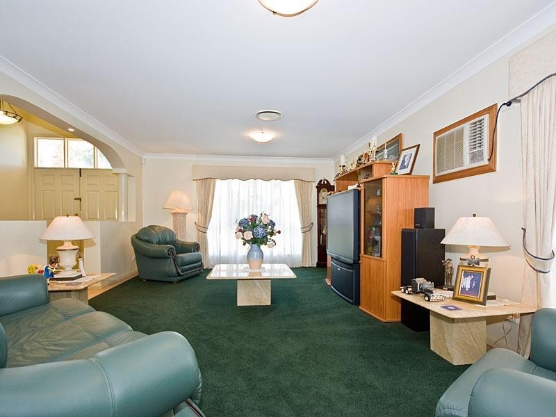 14 Stanford Place, Forest Lake QLD 4078