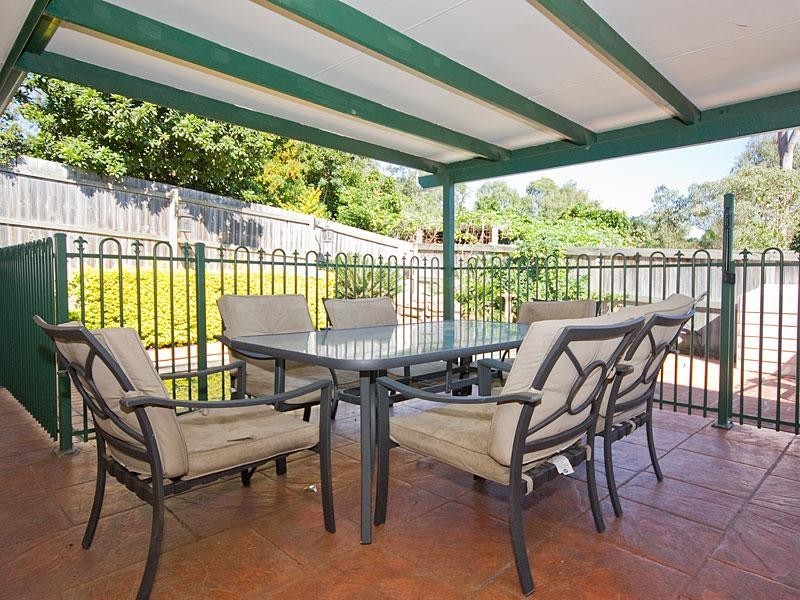 14 Stanford Place, Forest Lake QLD 4078