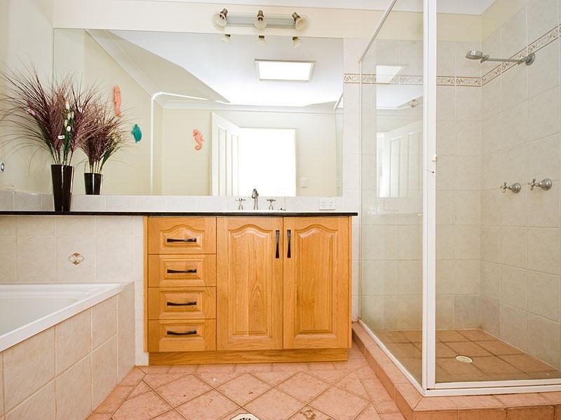 14 Stanford Place, Forest Lake QLD 4078