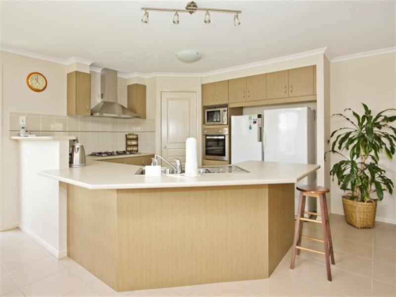 85 Laurel Street, Heathwood QLD 4110