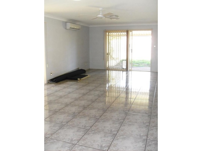 49 Lakeside Crescent, Forest Lake QLD 4078