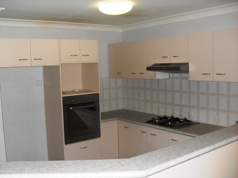 49 Lakeside Crescent, Forest Lake QLD 4078