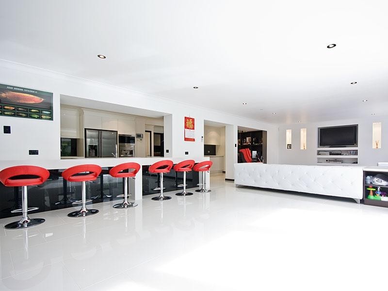 6 Jorgie Close, Eight Mile Plains QLD 4113