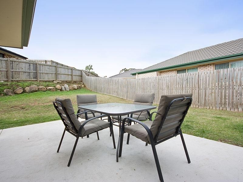 64 Brumby Circuit, Sumner QLD 4074