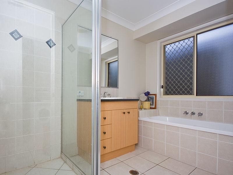 14 Belmore Crescent, Forest Lake QLD 4078