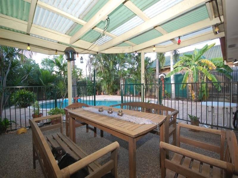 24 Clarendon Circuit, Forest Lake QLD 4078