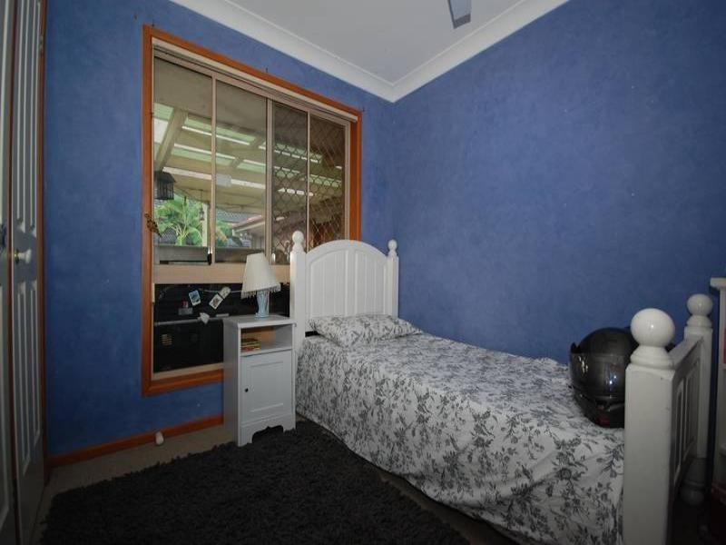 24 Clarendon Circuit, Forest Lake QLD 4078