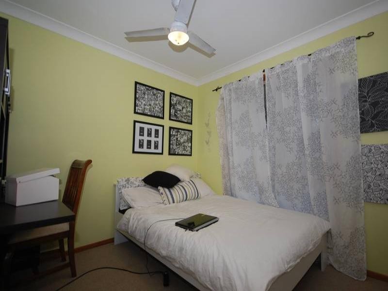 24 Clarendon Circuit, Forest Lake QLD 4078