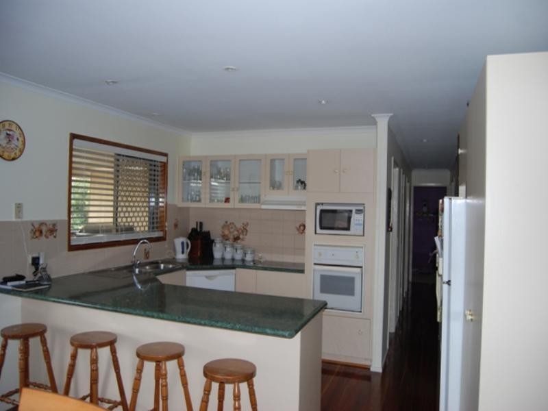 22 Poseidon Crescent, Jamboree Heights QLD 4074