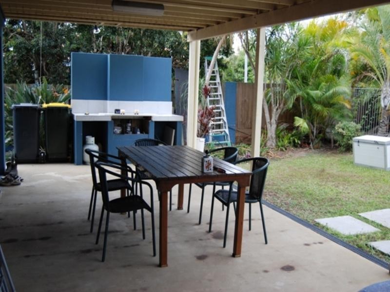 22 Poseidon Crescent, Jamboree Heights QLD 4074