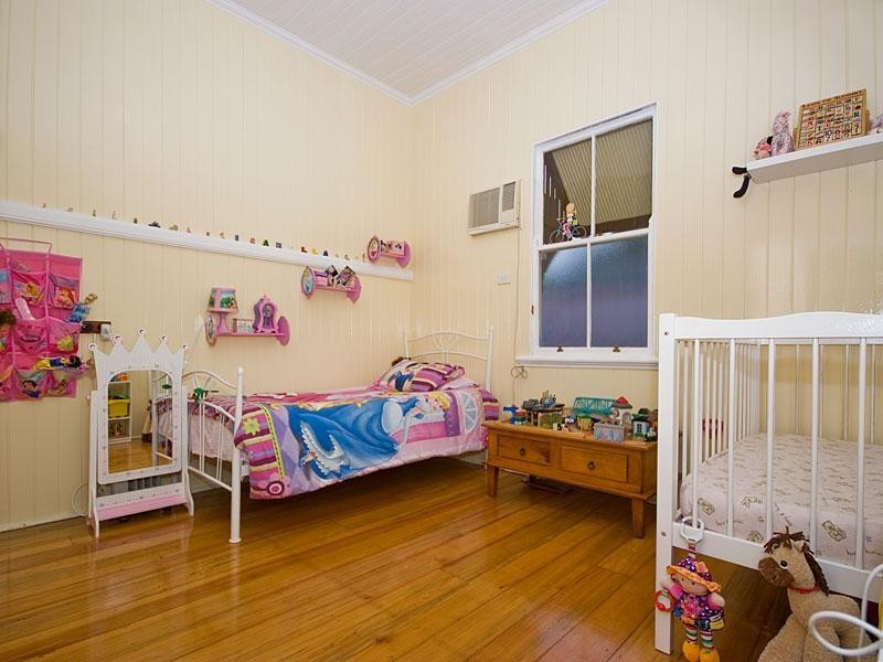 62 Tavistock Street, Oxley QLD 4075