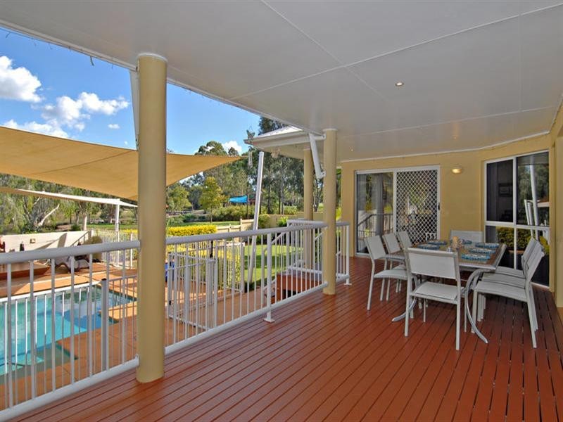 23 Wivenhoe Circuit, Forest Lake QLD 4078