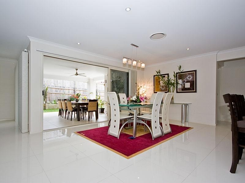 7 Aspen Street, Heathwood QLD 4110