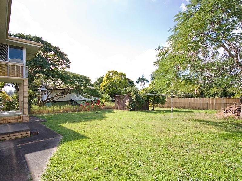 24 Bampi Street, Durack QLD 4077