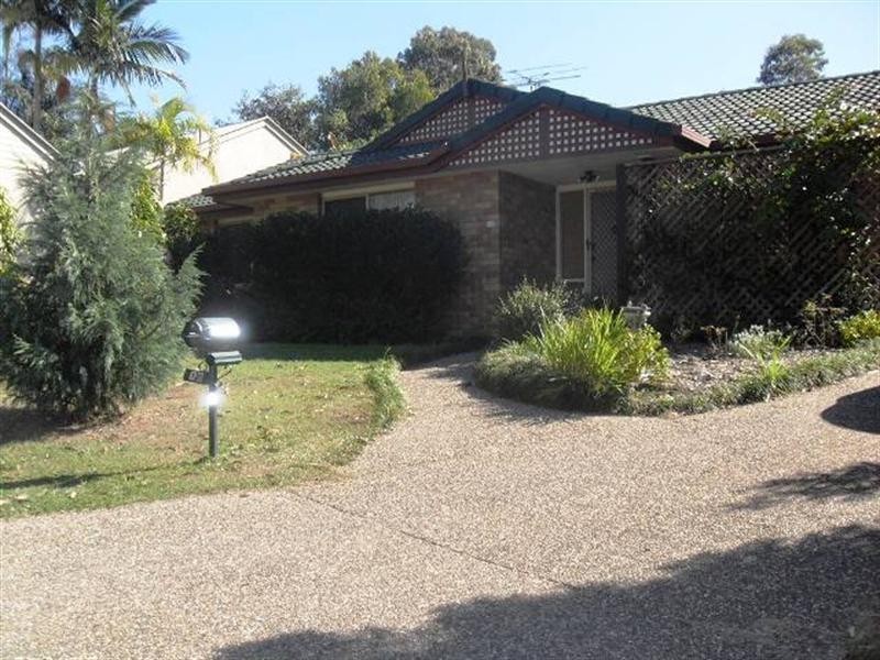 18 Settlers Circuit, Forest Lake QLD 4078