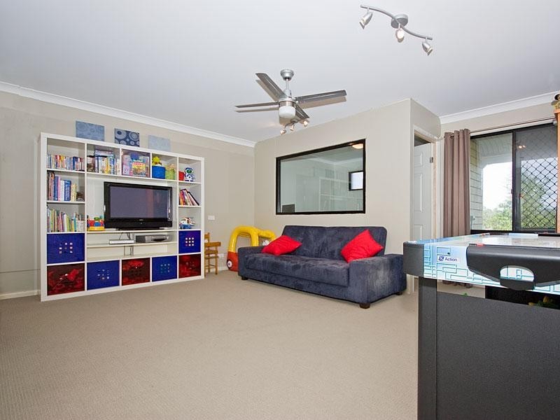 32 Degas Street, Forest Lake QLD 4078