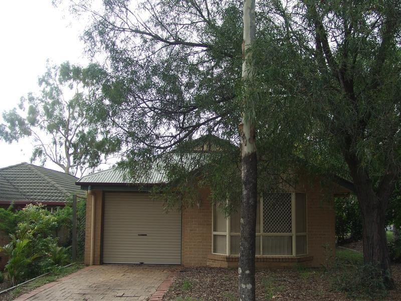 1 Solander Crescent, Forest Lake QLD 4078