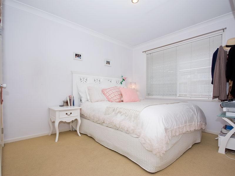 13 Moran Crescent, Forest Lake QLD 4078