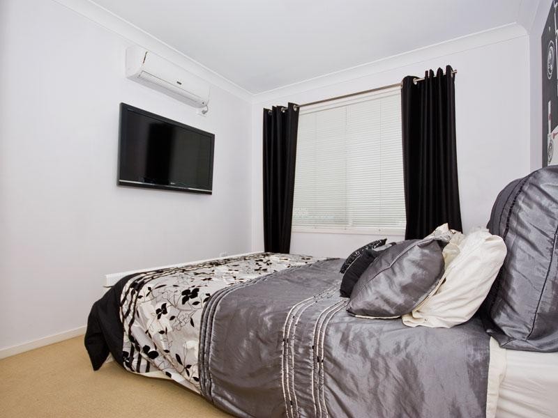 13 Moran Crescent, Forest Lake QLD 4078