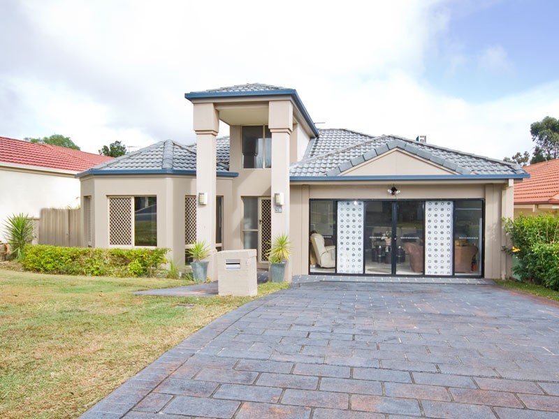 18 Balmoral Place, Forest Lake QLD 4078