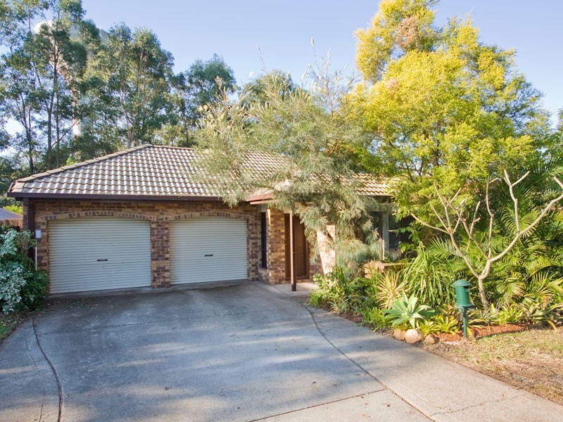 6 Collingrove Place, Forest Lake QLD 4078