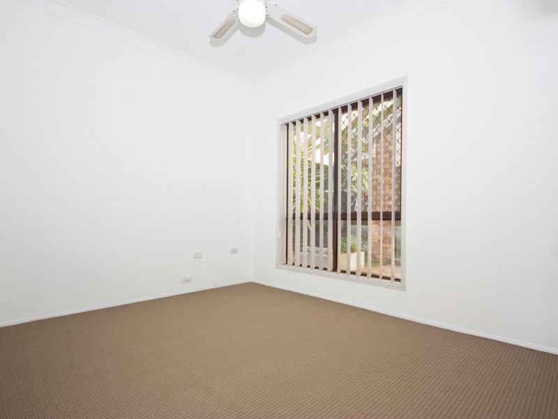 6 Collingrove Place, Forest Lake QLD 4078