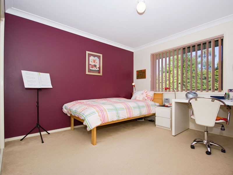 10 Camberwell Place, Forest Lake QLD 4078